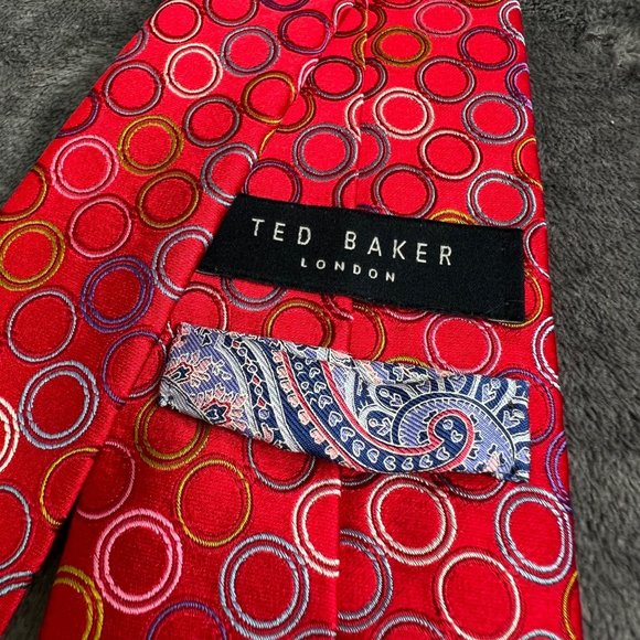 Ted Baker Tie 100% Silk Red Circle Pattern USA Made - Picture 5 of 6